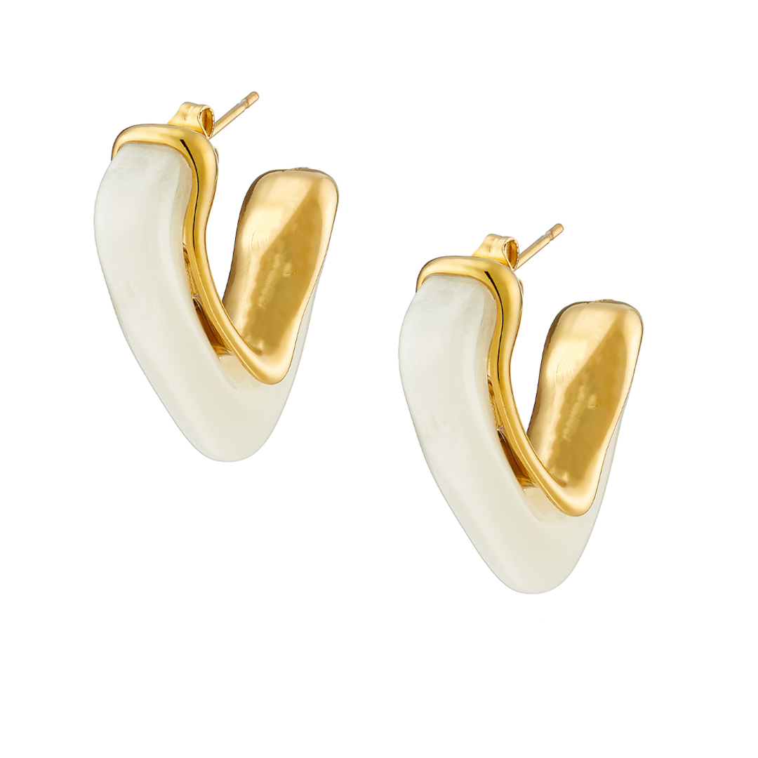 Σκουλαρίκι επίχρυση καρδιά με white alabaster σμάλτο ατσάλι 316L